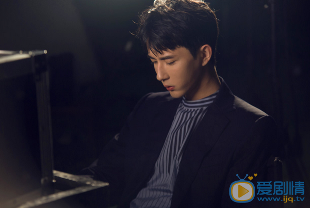  三生三世十里桃花白真是誰演的？白真扮演者於朦朧個人資料簡介