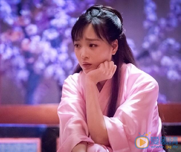 封神小娥是誰演的？封神小娥扮演者何杜娟個人資料、寫真及生活照欣賞