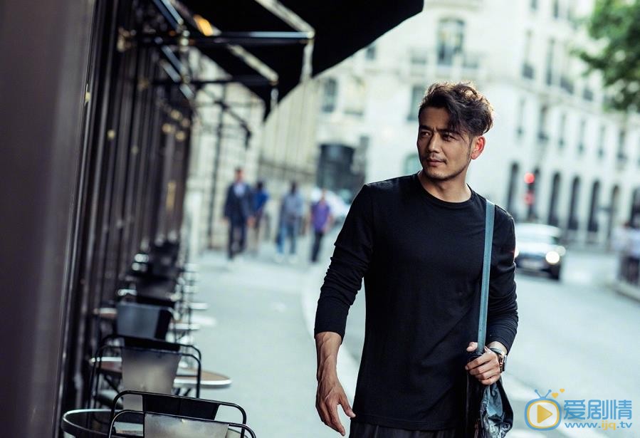 那些年我們正年輕張利軍是誰演的？張利軍扮演者楊爍個人資料、寫真及生活照欣賞