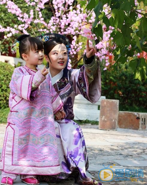 陳思斯個人資料簡介 陳思斯《甄嬛傳》劇照