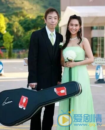 黃貫中與老婆朱茵合照 黃貫中個人資料介紹