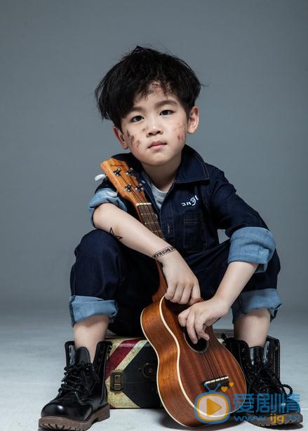 紅薔薇和平是說扮演的？紅薔薇和平扮演者韓昊霖個人資料、寫真及生活照欣賞