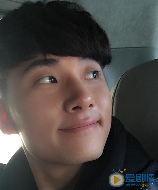 醉玲瓏李麟是誰扮演的？李麟扮演者楊韜歌個人資料及寫真生活照欣賞