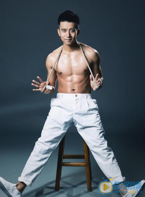 火王之破曉之戰帝昀是誰演的？帝昀扮演者孫紹龍個人資料、寫真及生活照欣賞