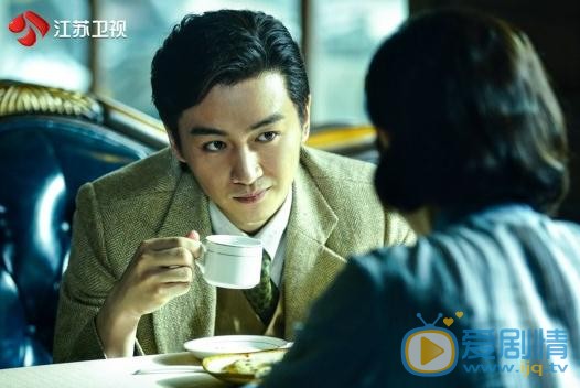 紅薔薇陳曉是男主嗎？陳曉在第幾集出現？