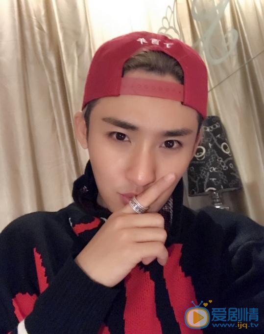 醉玲瓏元溟是誰演的？醉玲瓏元溟扮演者張赫個人資料、寫真及生活照欣賞