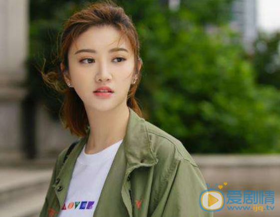 一場遇見愛情的旅行楚鴻飛派殺手對李心月下手 金小天暗中保護李心月