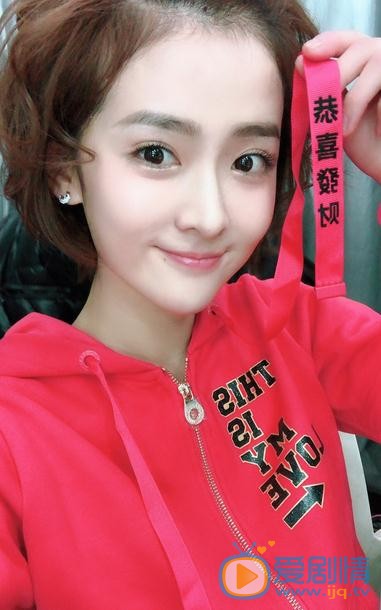 我的青春也燦爛李麗莉是誰演的？李麗莉扮演者夢秦個人資料、寫真及生活照欣賞