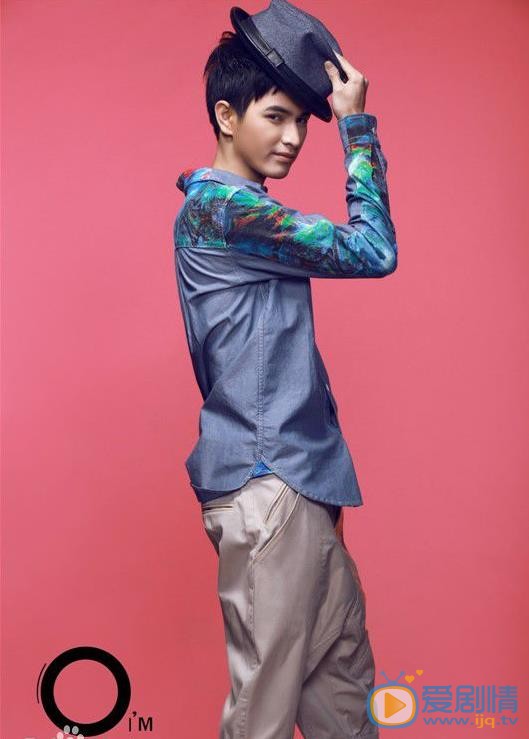 九州海上牧雲記碩風蘇赫扮演者陳炳強個人資料、寫真生活照