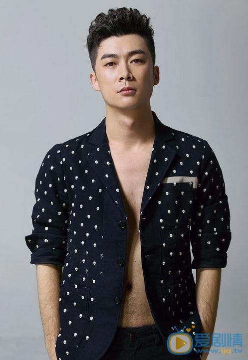 雙刺鄧文山是誰扮演的？鄧文山扮演者曹征個人資料、寫真及生活照欣賞