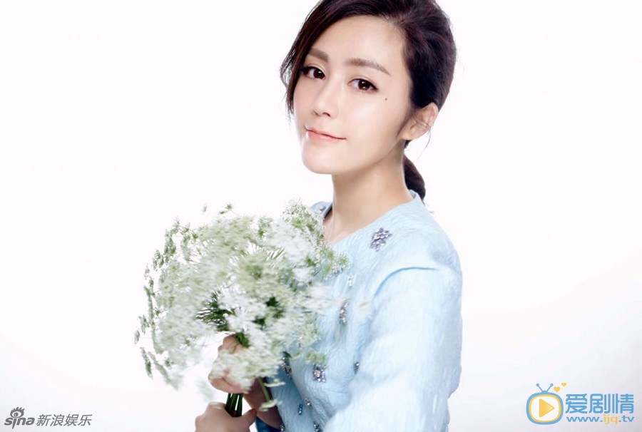 湯晶媚家庭背景資料 湯晶媚個人資料 湯晶媚圖片