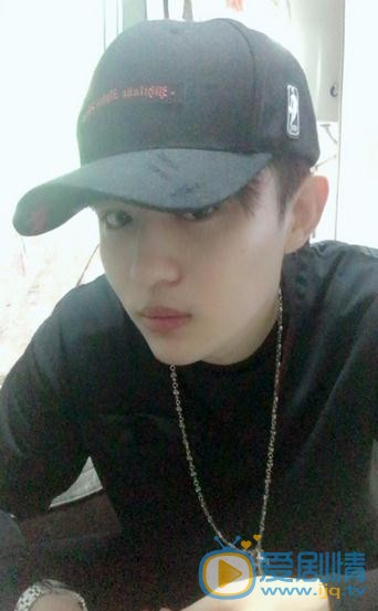 將夜謝承運是誰演的？謝承運扮演者蒙恩個人資料、寫真及生活照欣賞