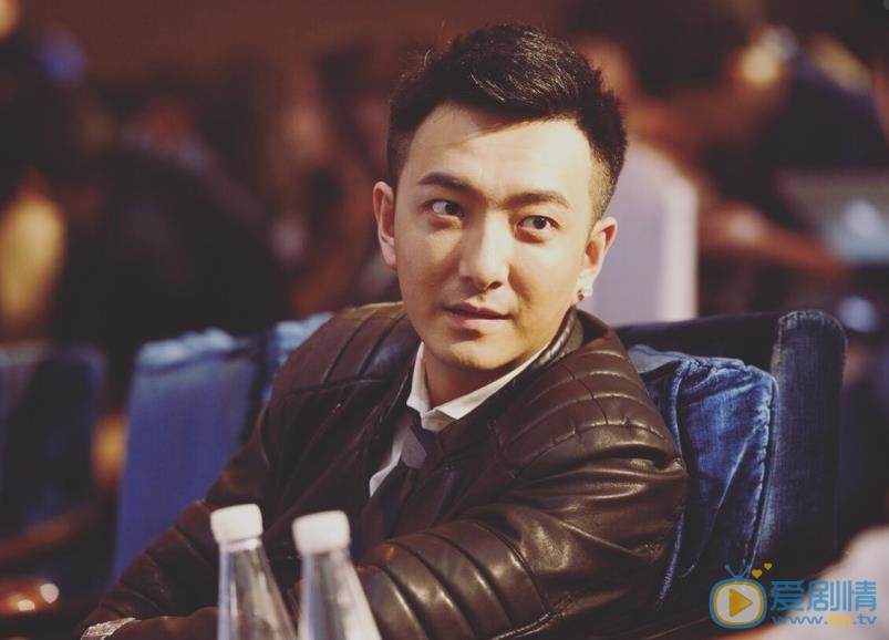 急診科醫生海洋扮演者啟傑個人資料、寫真生活照