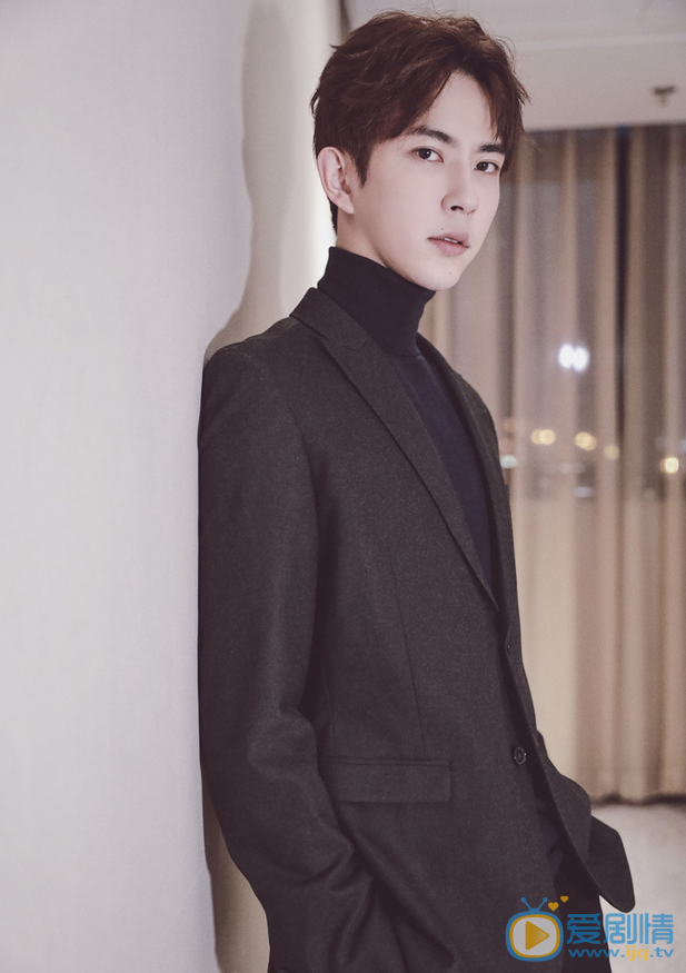  三生三世十里桃花白真是誰演的？白真扮演者於朦朧個人資料簡介