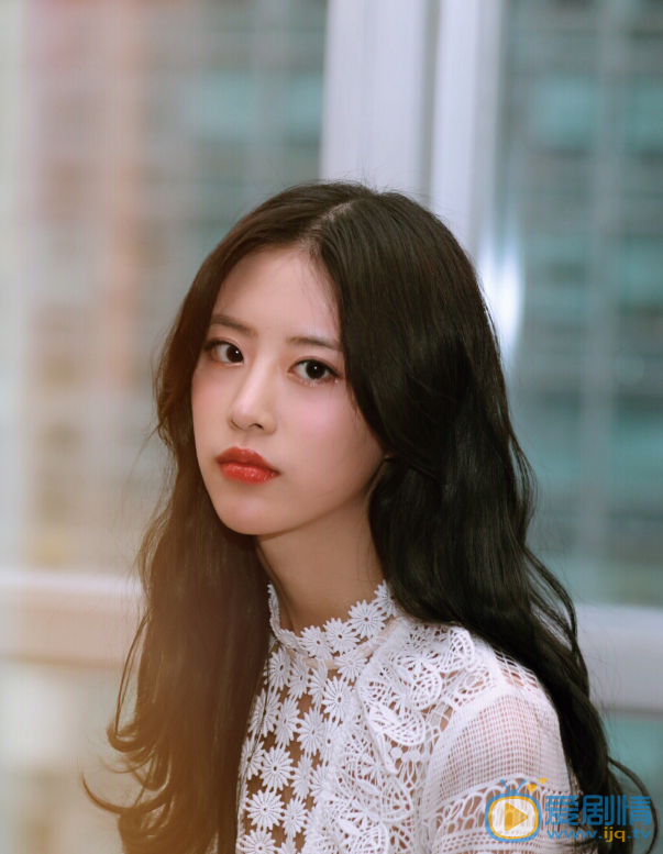 徐沁個人資料簡介 徐沁演藝經歷 徐沁氣質甜美寫真圖片