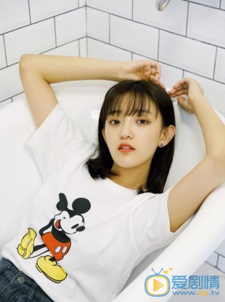 路從今夜白周懷安是誰扮演的？路從今夜白周懷安扮演者羅予彤個人資料、寫真及生活照欣賞