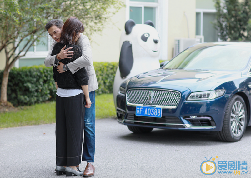  歡樂頌2包奕凡開的是什麼車？包奕凡開的車品牌及價格介紹