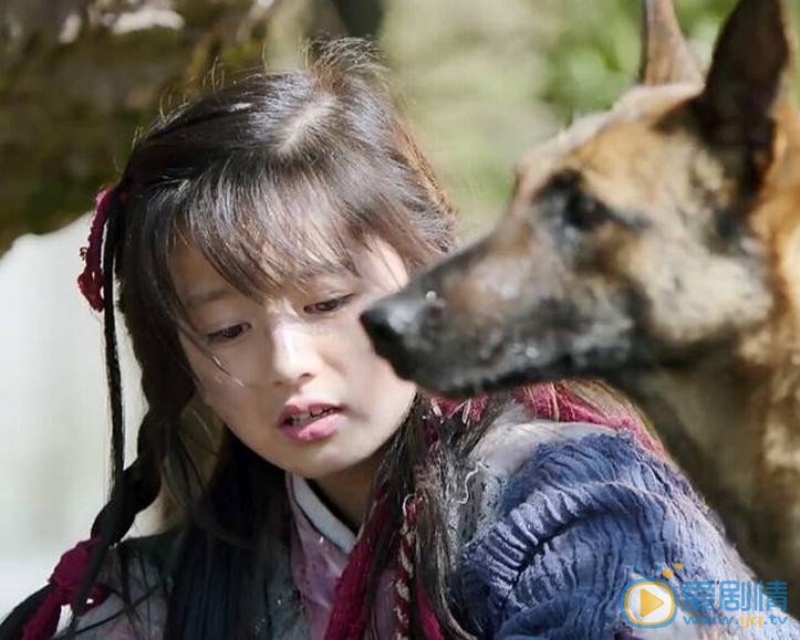 裴佳欣個人資料簡介 裴佳欣《小女花不棄》劇照