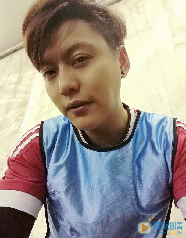  秋收起義毛澤東是誰演的？毛澤東扮演者侯京健個人資料及寫真生活照欣賞