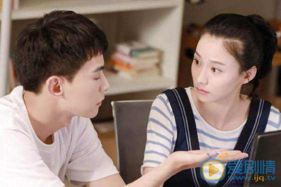 致我們暖暖的小時光傅沛和王珊在一起了嗎？傅沛喜歡司徒末嗎？