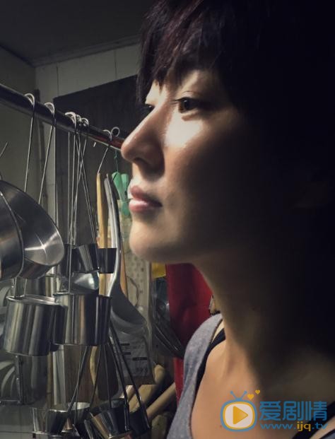 兒科醫生齊星是誰演的？兒科醫生齊星扮演者張穎個人資料、寫真及生活照欣賞