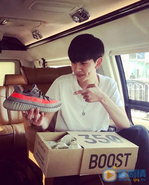 我才不會被女孩子欺負呢舒哲是誰演的？舒哲扮演者楊景誠個人資料、寫真及生活照欣賞