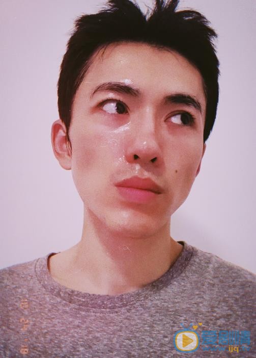 幕後之王凱文是誰扮演的？幕後之王凱文扮演者鄔立朋個人資料、寫真生活照