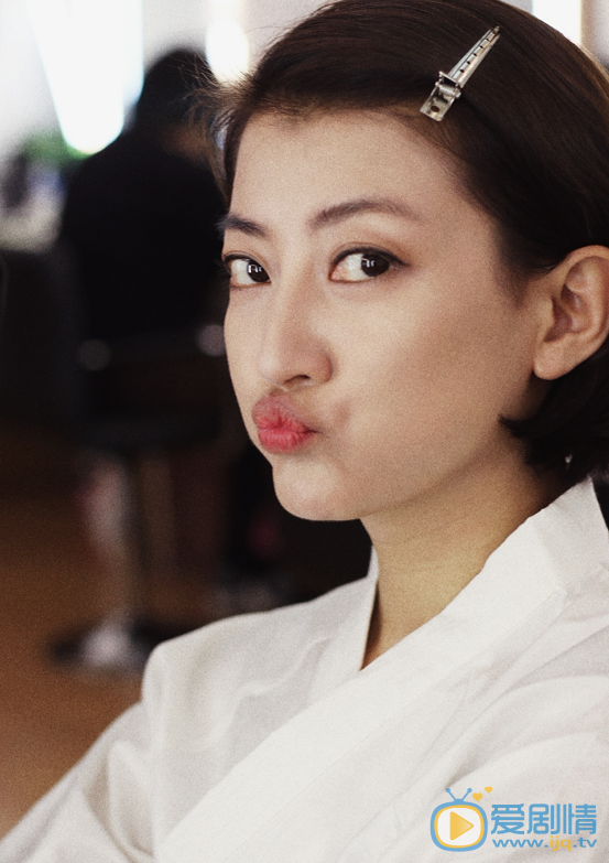 繁星四月小菲是誰演的？小菲扮演者衛萊個人資料生活寫真照欣賞