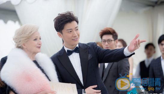  放棄我抓緊我最終入駐楓丹百貨的是誰？