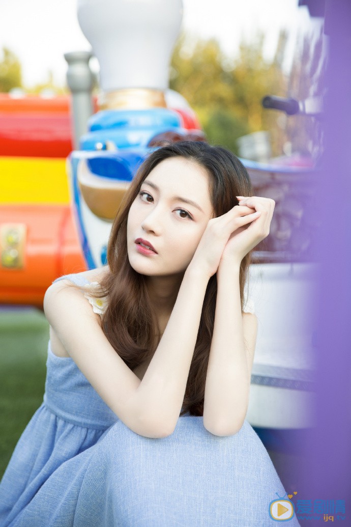 韓沐依個人資料簡介 韓沐依演藝經歷 韓沐依寫真圖片