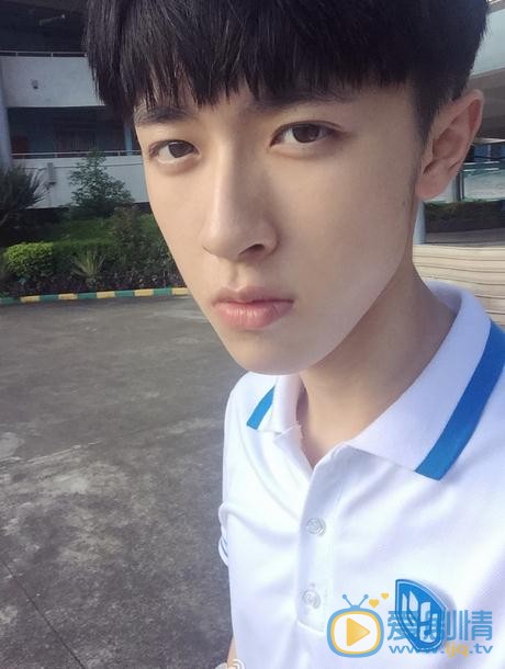 美人為餡夏俊艾(A)是誰扮演的?夏俊艾(A)扮演者張逸傑個人資料及寫真、生活照欣賞