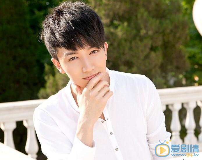 那年花開月正圓吳遇是誰演的？吳遇扮演者許諾個人資料及生活寫真照欣賞