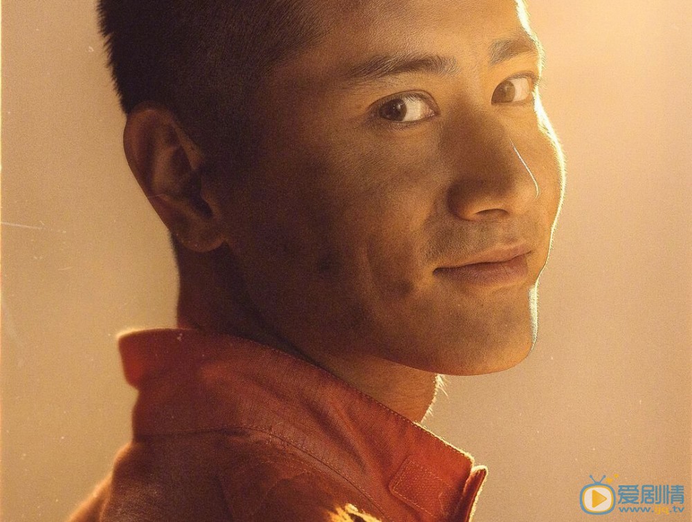 藍焰突擊人物海報驚喜來襲 詮釋消防員熱血的青春