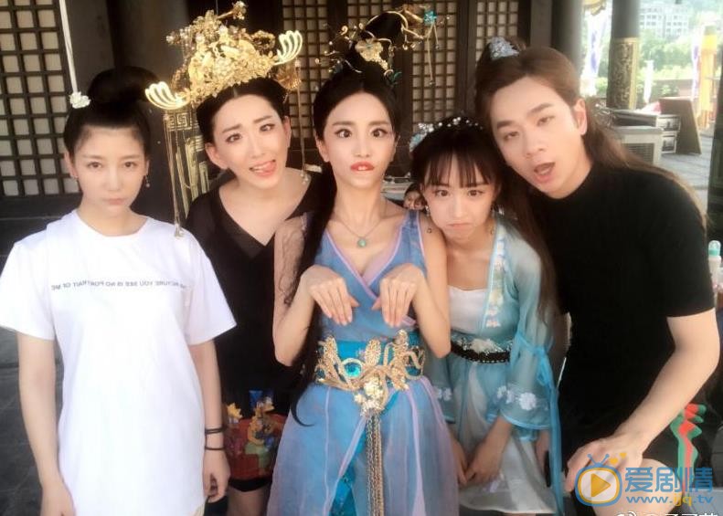 孟子荻個人資料簡介 孟子荻參演網劇素手遮天劇照