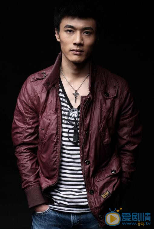 秋收起義盧德銘是誰演的?盧德銘扮演者白恩個人資料及寫真生活照欣賞