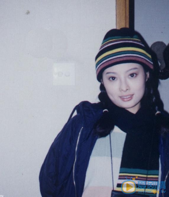 袁立個人資料簡介 袁立家庭背景 袁立早期寫真