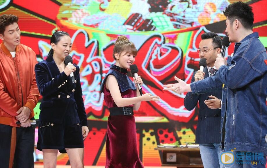 天天向上阿蘭即興唱的歌是什麼？阿蘭藏語歌是什麼意思？