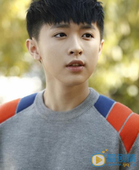 美人為餡夏俊艾（A）是誰扮演的？夏俊艾（A）扮演者張逸傑個人資料及寫真、生活照欣賞