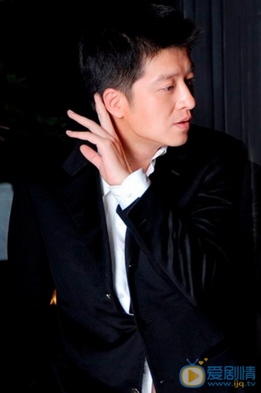  我的前半生羅平是誰演的？羅平扮演者張衣個人資料寫真生活照欣賞