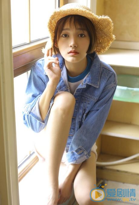 洪佳寧個人資料簡介 洪佳寧寫真