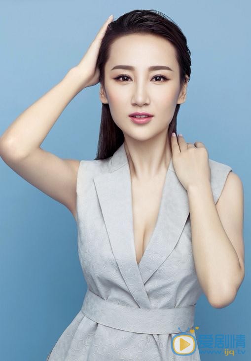 漂洋過海來看你嚴曉秋是誰扮演的？嚴曉秋扮演者高洋個人資料、寫真及生活照欣賞