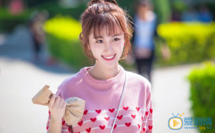 李蒙萌個人資料簡介 李蒙萌演藝經歷 李蒙萌《青春拋物線》劇照