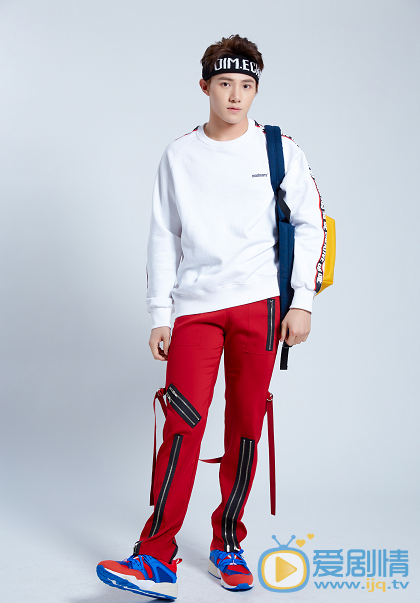 浪花一朵朵祁睿峰是誰演的？祁睿峰扮演者黃聖池個人資料及生活照欣賞