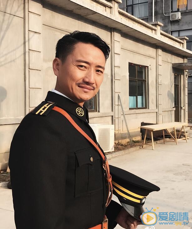 碧海雄心鄭子航是誰演的？鄭子航扮演者高峰個人資料及生活照欣賞