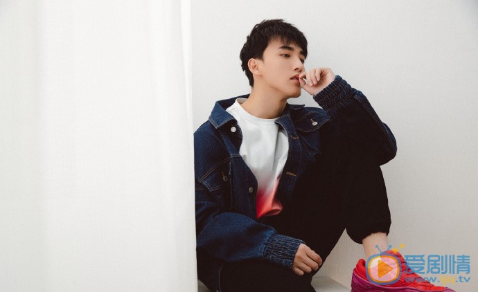 吳駿超個人資料簡介 吳駿超個人經歷 吳駿超寫真圖片