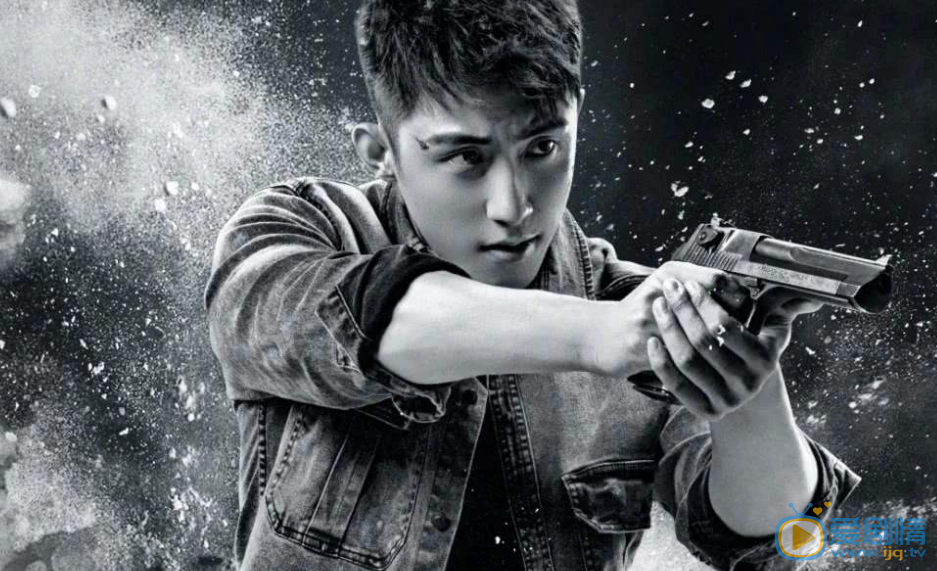 破冰行動怎么評價李飛？李飛的結局如何？