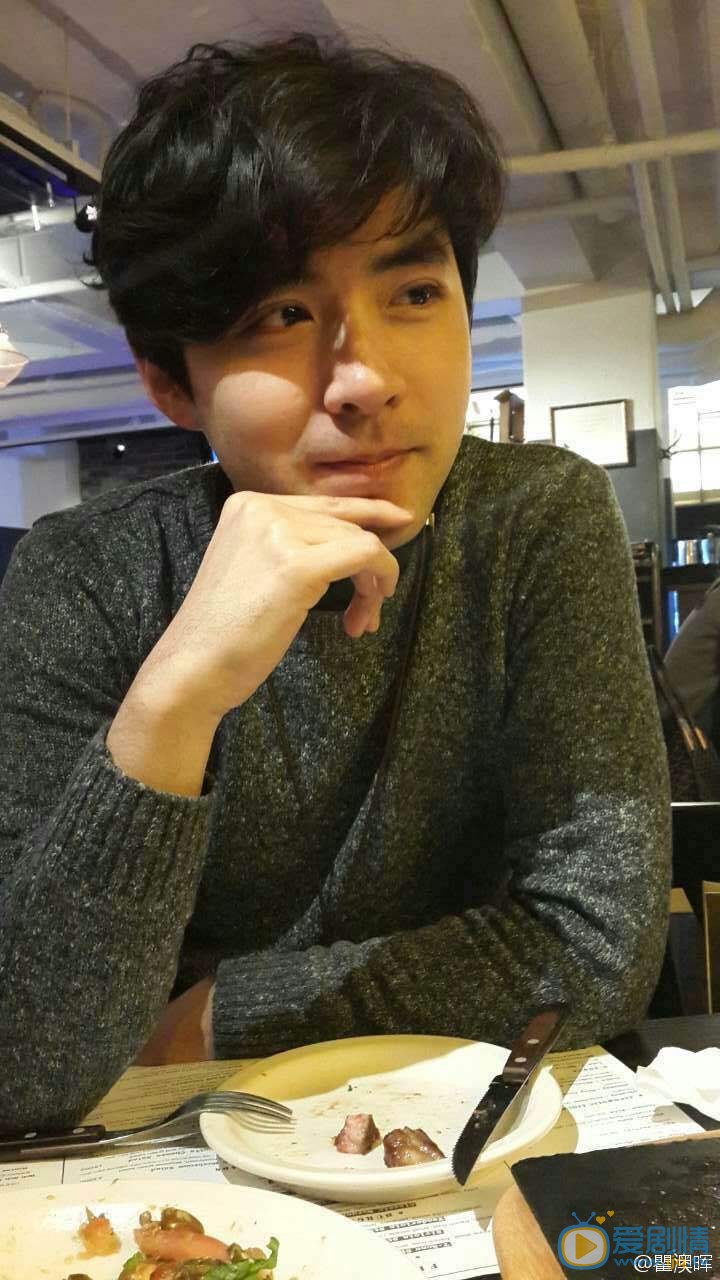 通天狄仁傑李治扮演者瞿澳暉寫真生活照欣賞