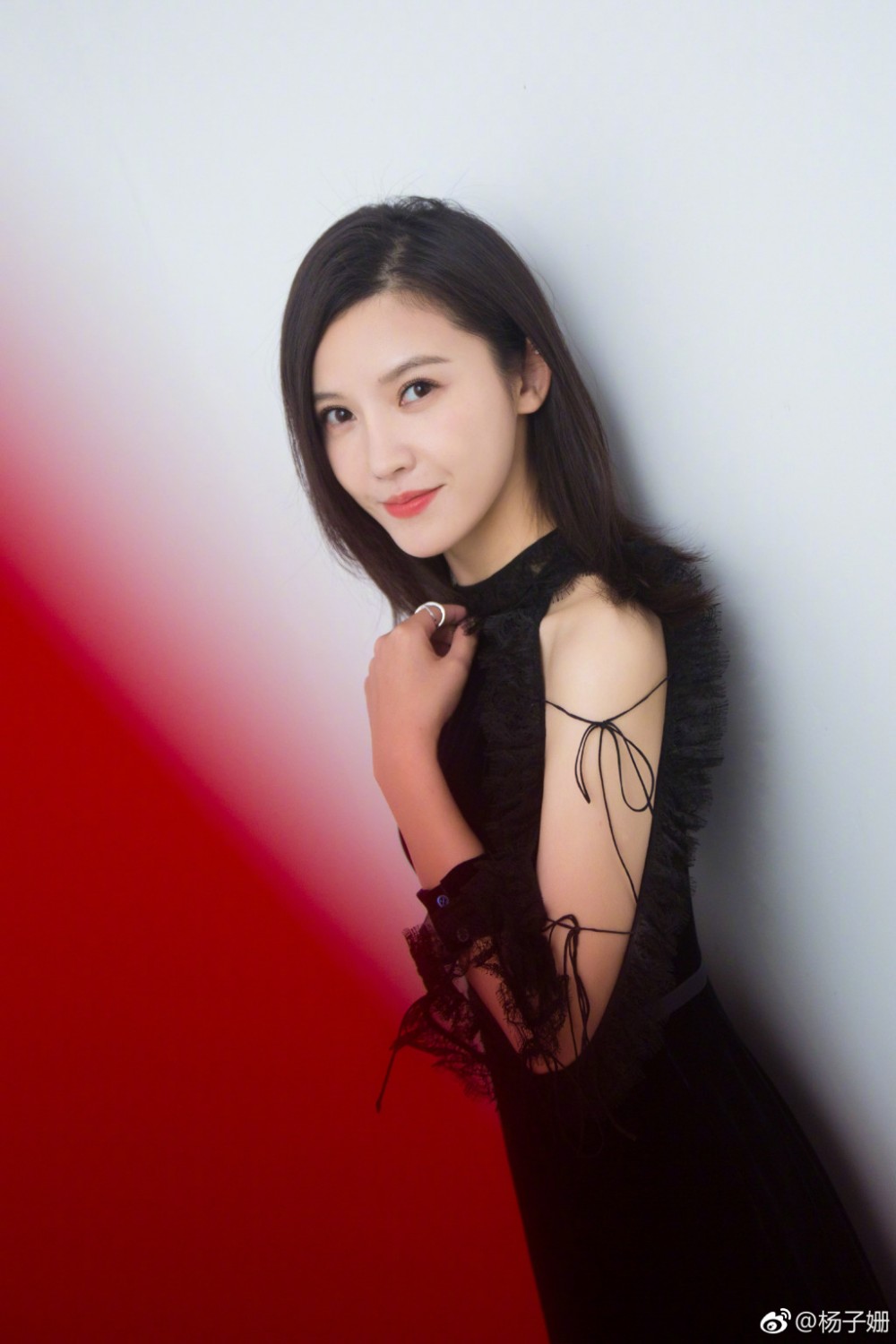 好久不見花朵朵是誰扮演的？花朵朵扮演者楊子姍個人資料、寫真及生活照欣賞