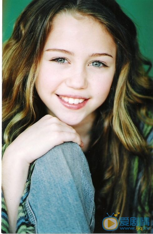 麥莉&middot;塞勒斯  早年經歷  童年照