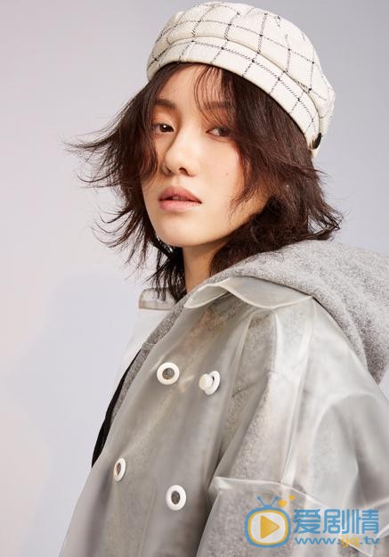 一路繁花相送少年辛辰是誰扮演的？少年辛辰扮演者王鶴潤個人資料、寫真及生活照欣賞